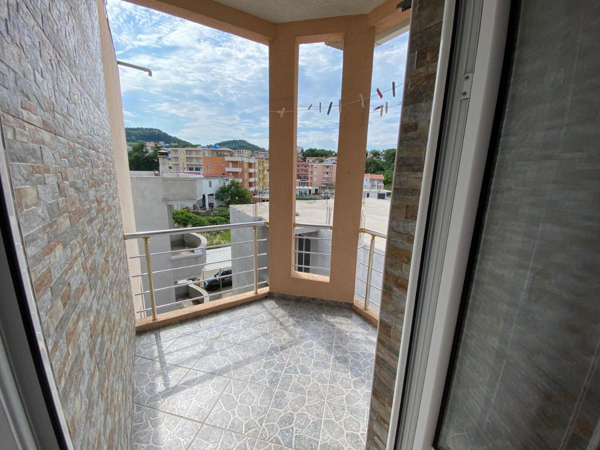 Guest House Koliqi - Hotel & Apartments Ulcinj Eksteriør billede
