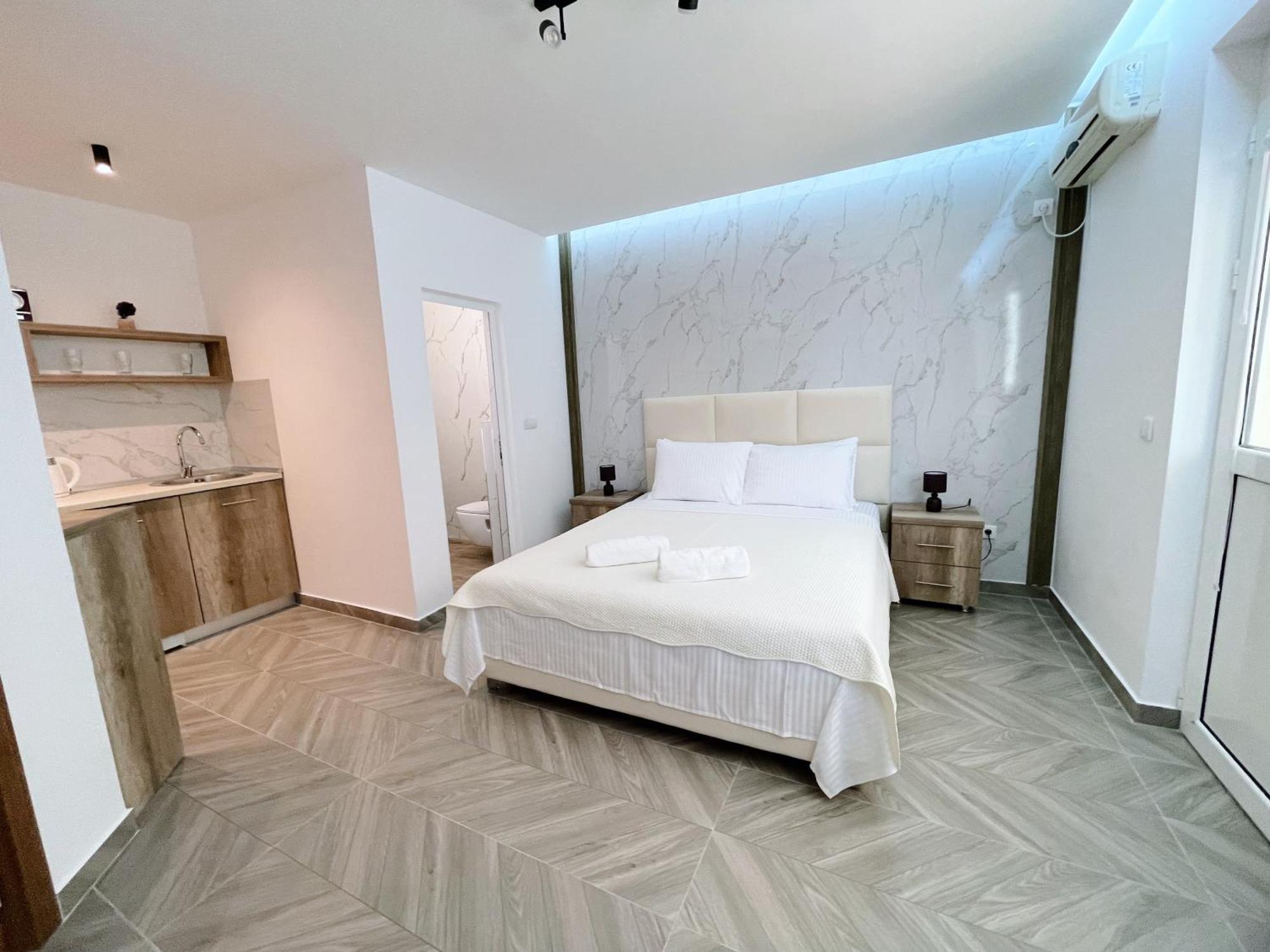 Guest House Koliqi - Hotel & Apartments Ulcinj Eksteriør billede