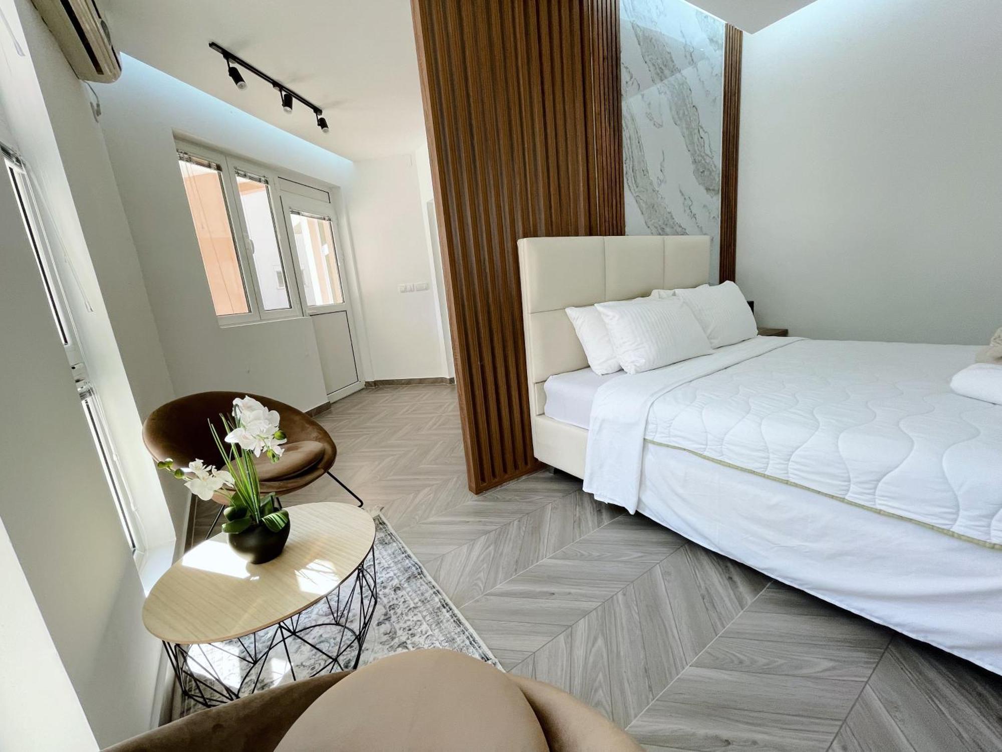 Guest House Koliqi - Hotel & Apartments Ulcinj Eksteriør billede